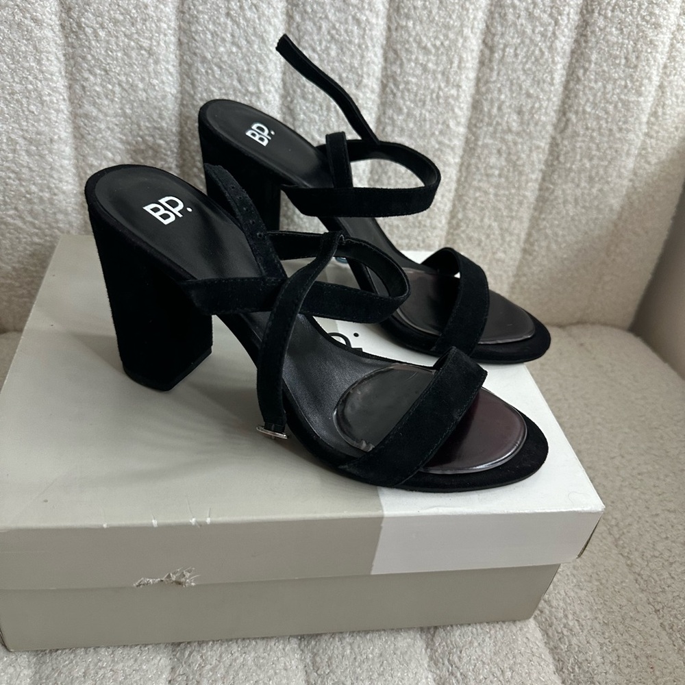 Black heels